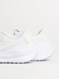 WOMENS NIKE REVOLUTION 7 RUNNING SHOE - WHITE