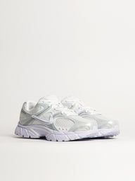 MENS NIKE V5 RNR SNEAKER - WHITE