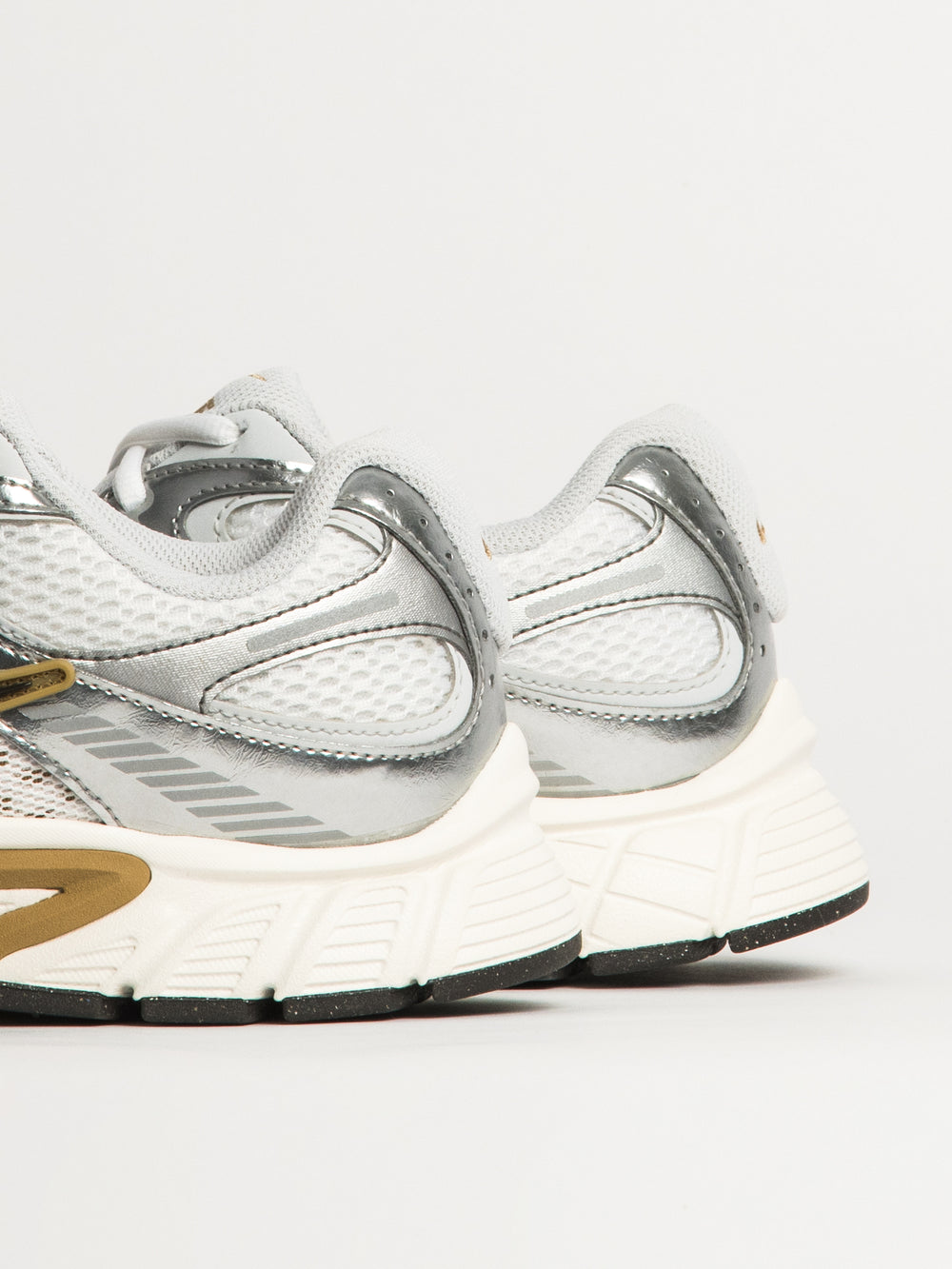 MENS NIKE V5 RNR SNEAKER - WHITE/ASH