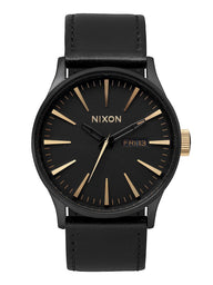 NIXON SENTRY LEATHER WATCH