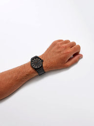 NIXON SENTRY LEATHER WATCH
