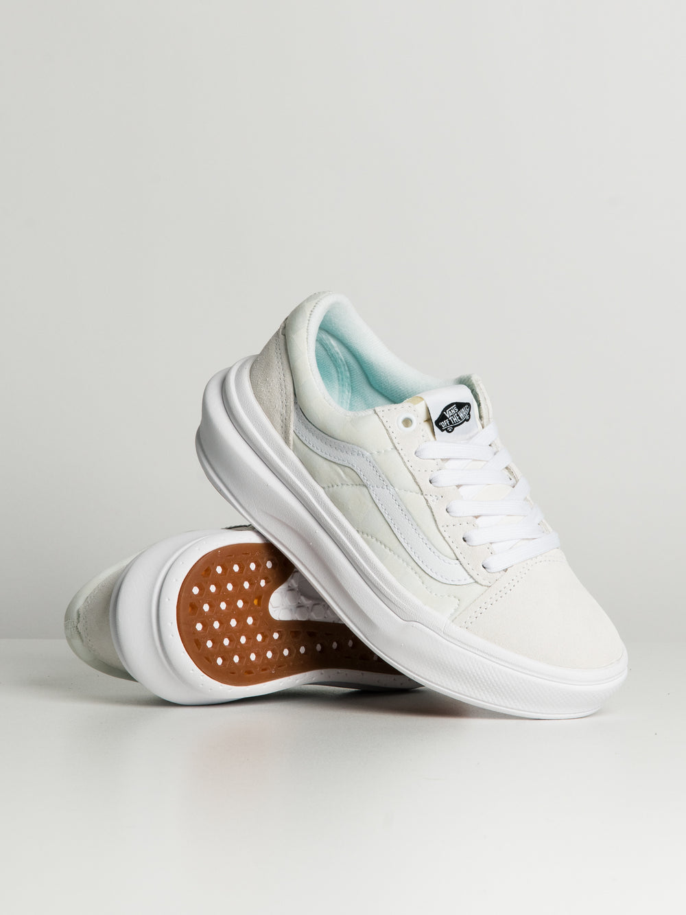 WOMENS VANS OLD SKOOL OVERT CC - CLEARANCE