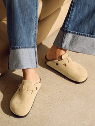 WOMENS BIRKENSTOCK BOSTON SUEDE CLOG - MEDIUM/NARROW - LATTE CREAM