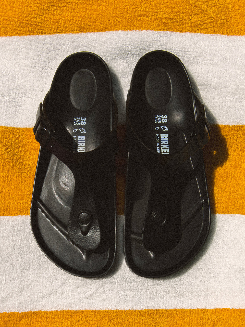WOMENS BIRKENSTOCK GIZEH EVA BLACK SANDALS - REGULAR - BLACK