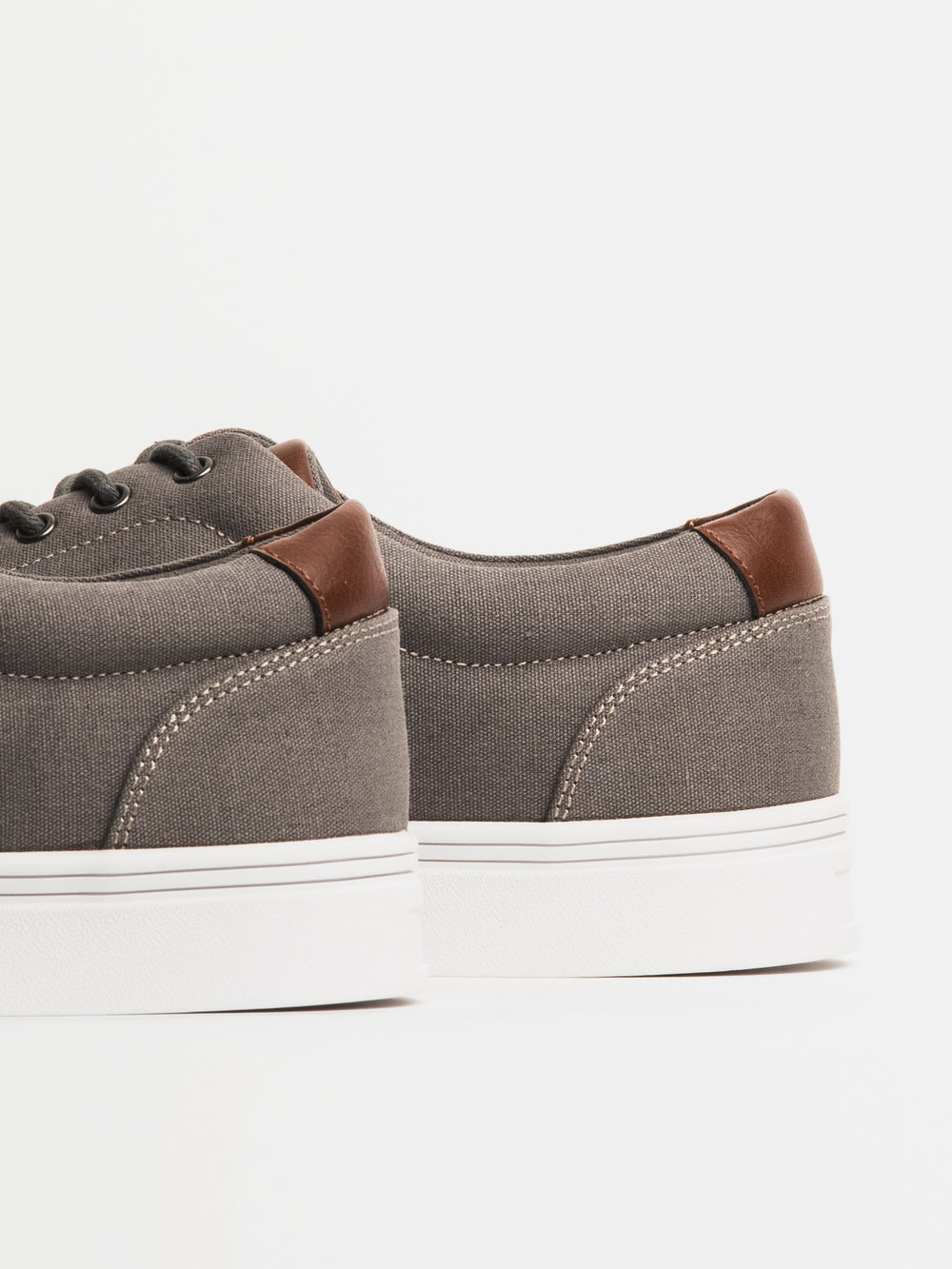 MENS BLACKWELL NICOLAS - GREY - CLEARANCE