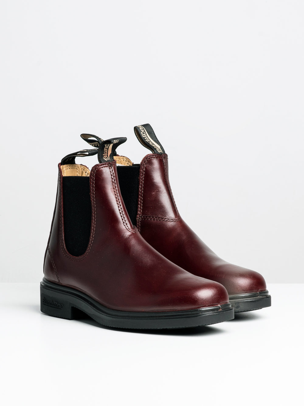 WOMENS BLUNDSTONE CHISEL TOE