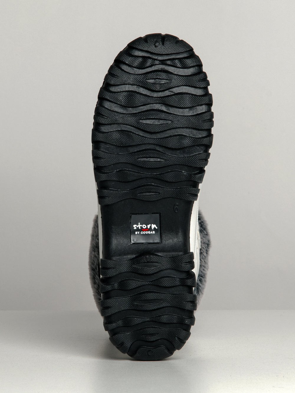 WOMENS COUGAR SHOES CABOT - CLEARANCE