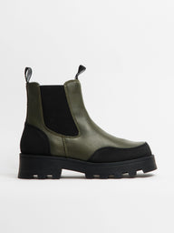WOMENS COUGAR SHANI BOOT - CLEARANCE
