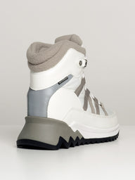 WOMENS COUGAR SHOES STEEZ - CLEARANCE