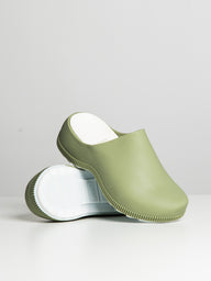WOMENS COUGAR SVEN SLIP ON - CLEARANCE