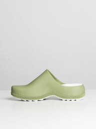 WOMENS COUGAR SVEN SLIP ON - CLEARANCE