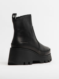 WOMENS COUGAR VILLA - CLEARANCE