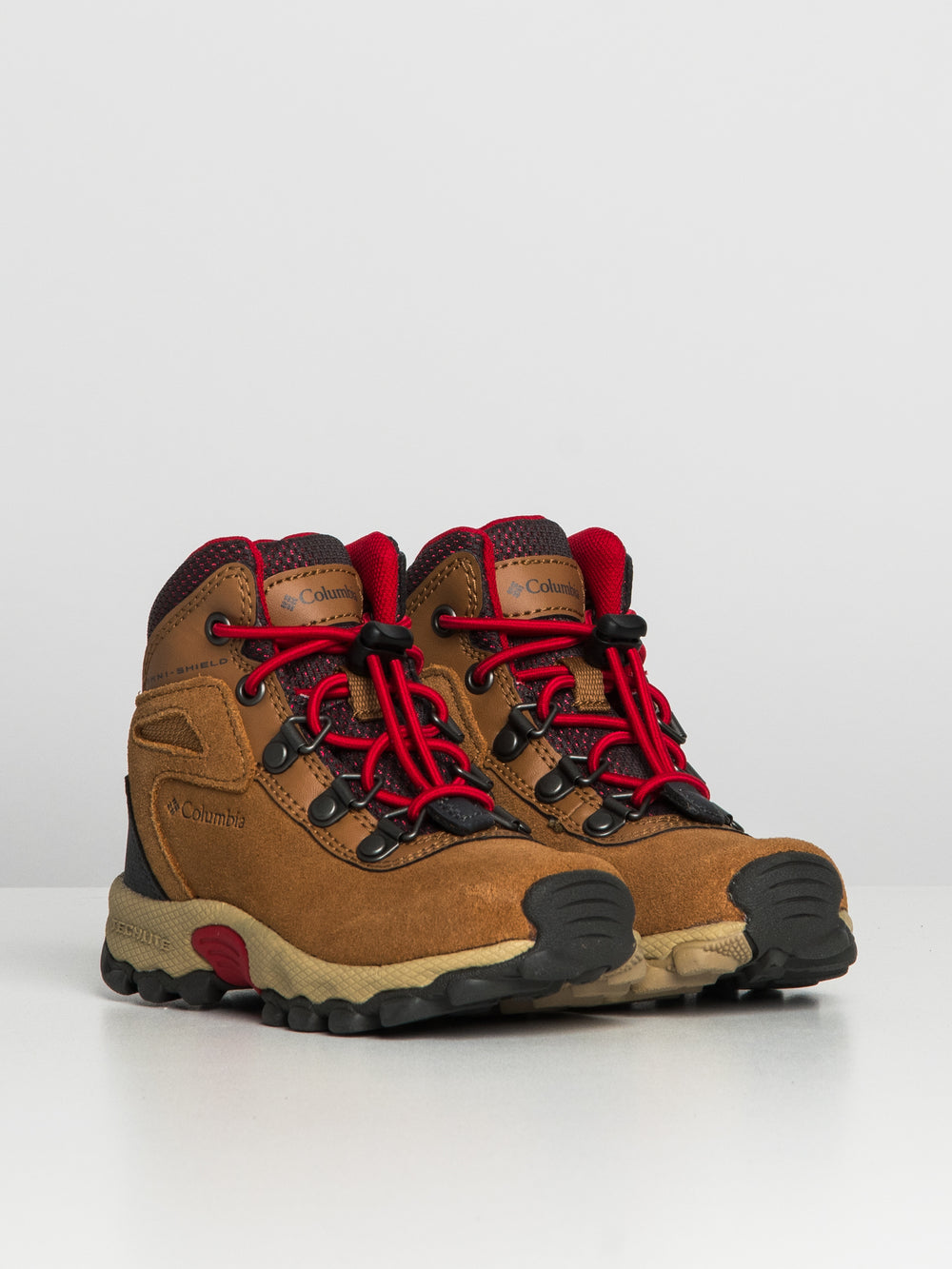 KIDS COLUMBIA CHILDRENS NEWTON RIDGE AMPED BOOT - CLEARANCE