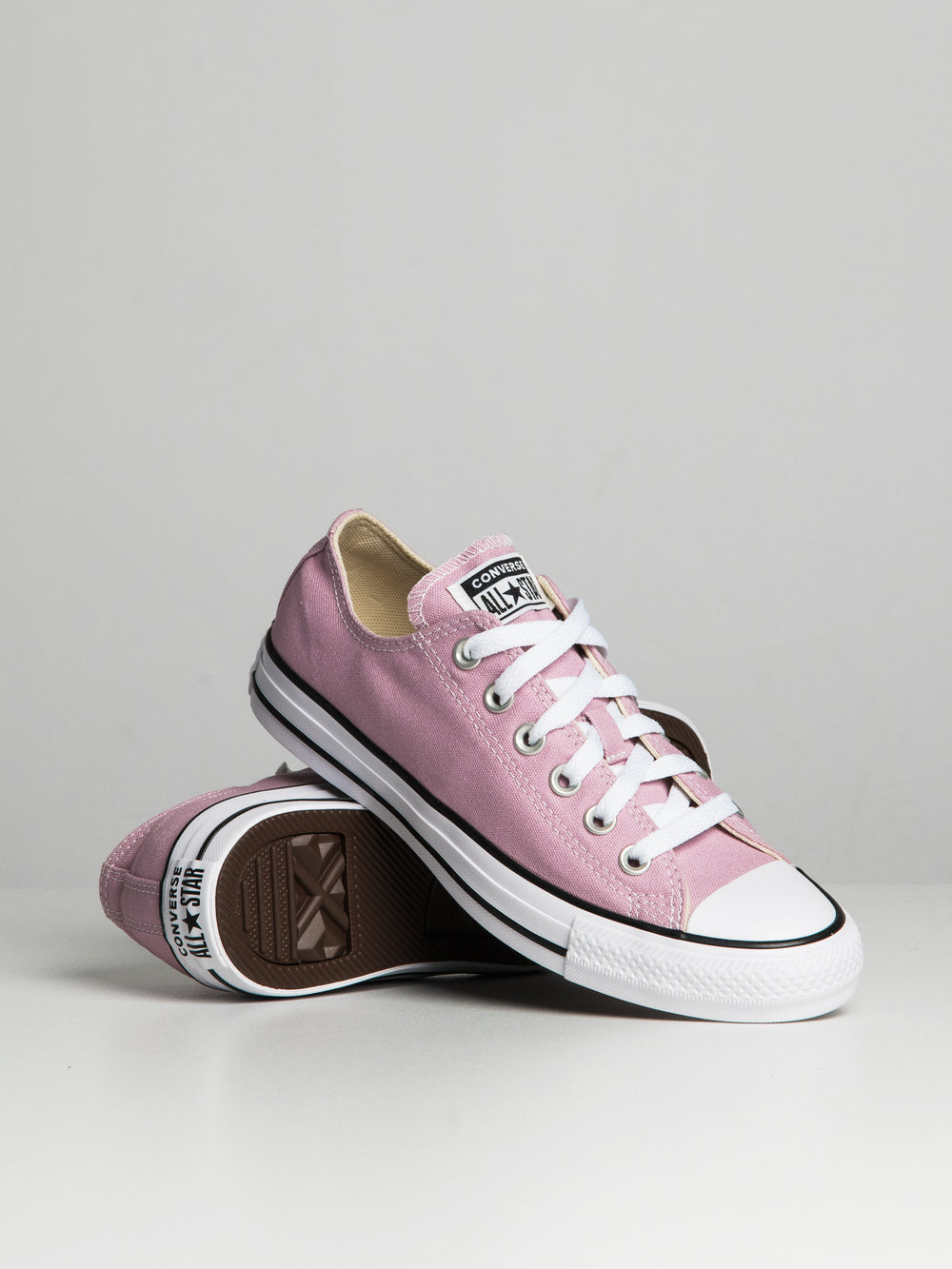WOMENS CONVERSE CHUCK TAYLOR ALL-STAR OX SNEAKER - CLEARANCE