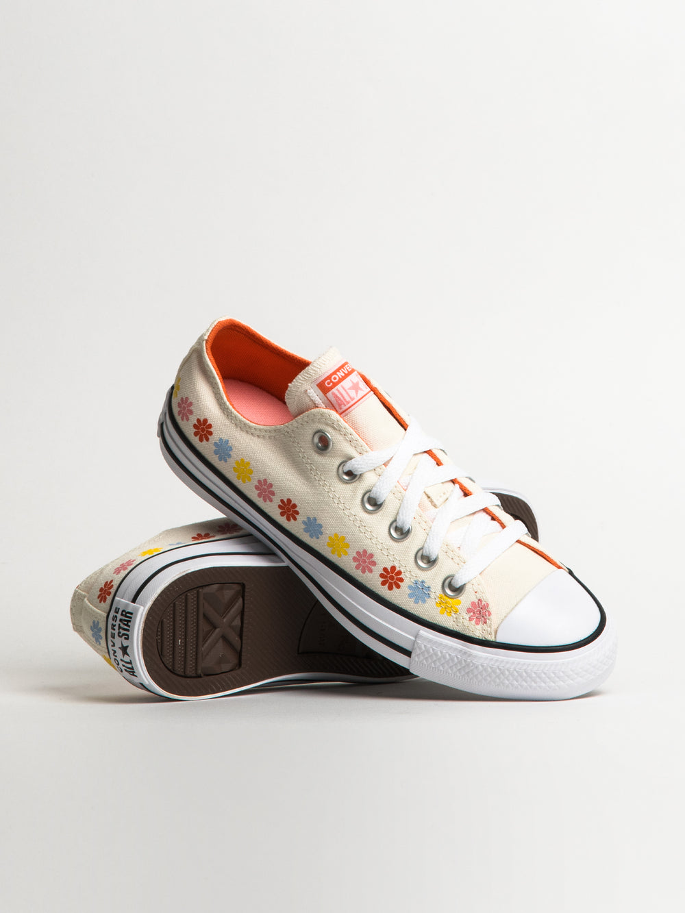 WOMENS CONVERSE CHUCK TAYLOR ALL-STARS OX SNEAKER - CLEARANCE