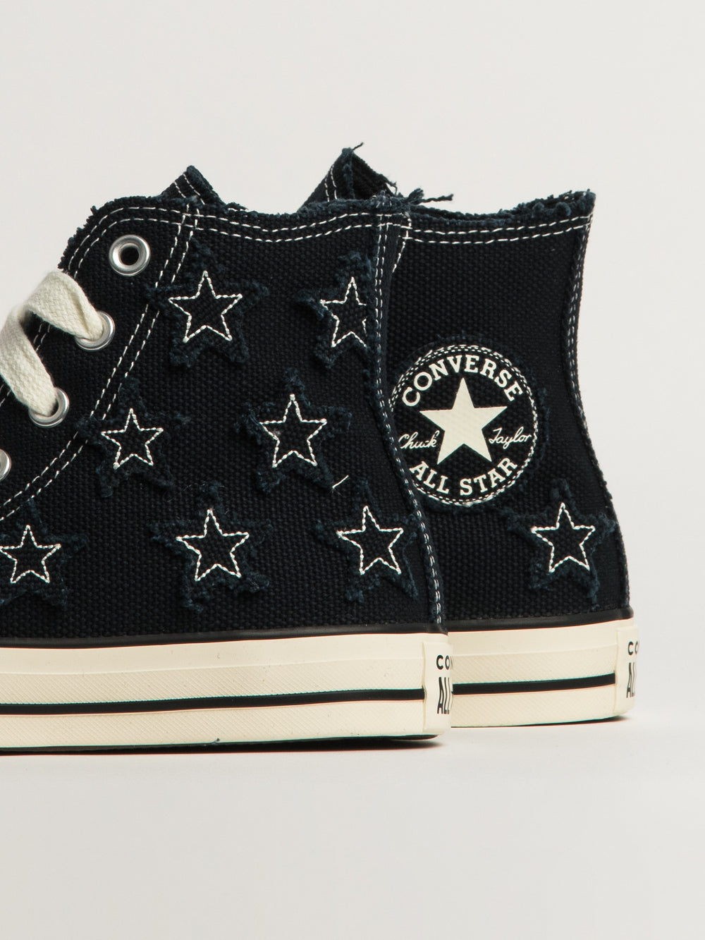 CONVERSE CHUCK TAYLOR ALL-STARS DISTRESSED DESIGN SNEAKER - BLACK