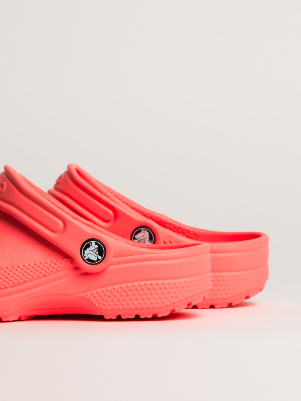KIDS CROCS CLASSIC KIDS CLOG - GUAVA