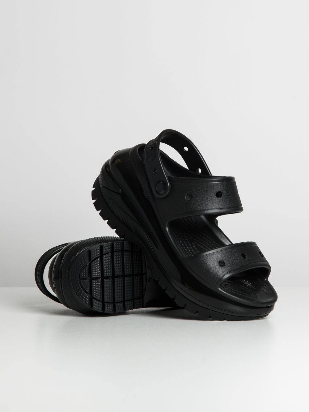 WOMENS CROCS CLASSIC MEGA CRUSH SANDAL - CLEARANCE
