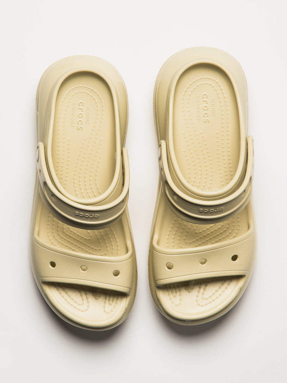 WOMENS CROCS CLASSIC MEGA CRUSH SANDAL - CLEARANCE