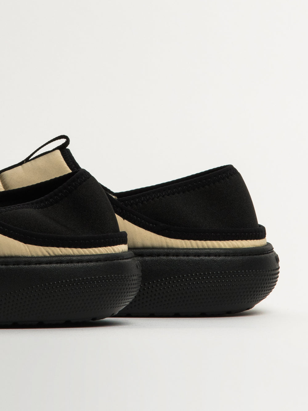 MENS CROCS CLASSIC PUFF MOC  - CLEARANCE