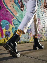 WOMENS DR MARTENS 1460W SMOOTH BOOT - CLEARANCE