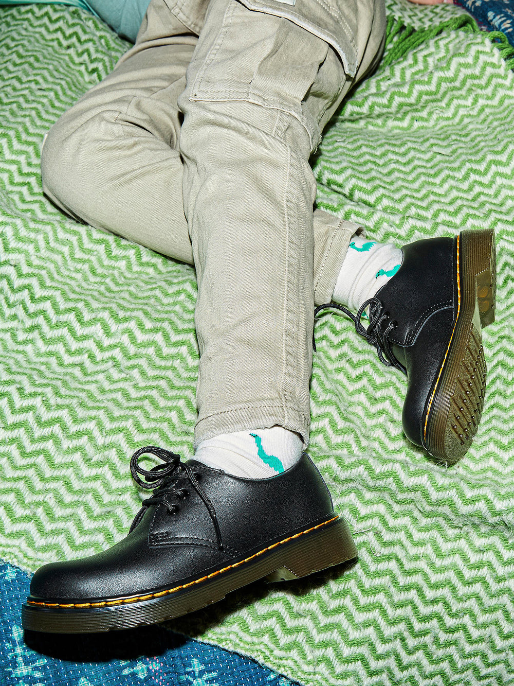 KIDS DR MARTENS 1461 JUNIOR SOFTY - CLEARANCE