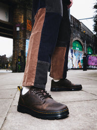 MENS DR MARTENS REEDER LEATHER CRAZY HORSE - CLEARANCE