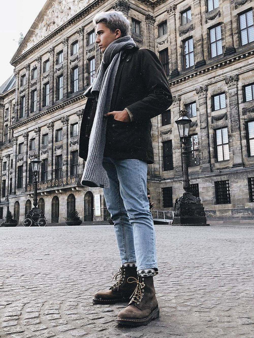 MENS DR MARTENS 1460 BOOTS - CLEARANCE
