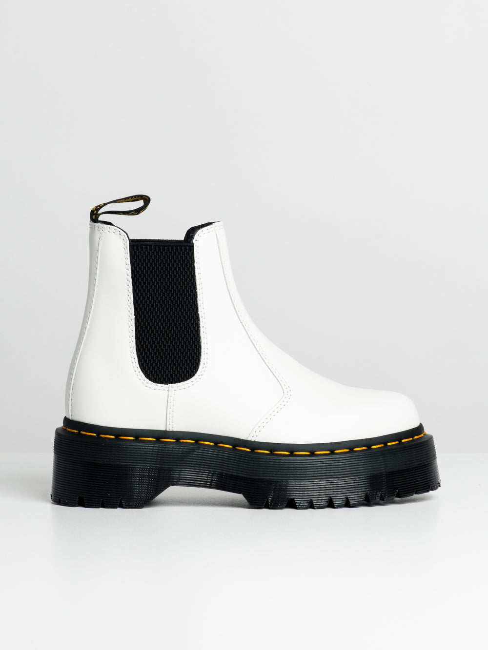 WOMENS DR MARTENS 2976 QUAD SMOOTH BOOT - CLEARANCE