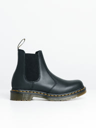 WOMENS DR MARTENS 2976 NAPPA SHORT BOOT - CLEARANCE