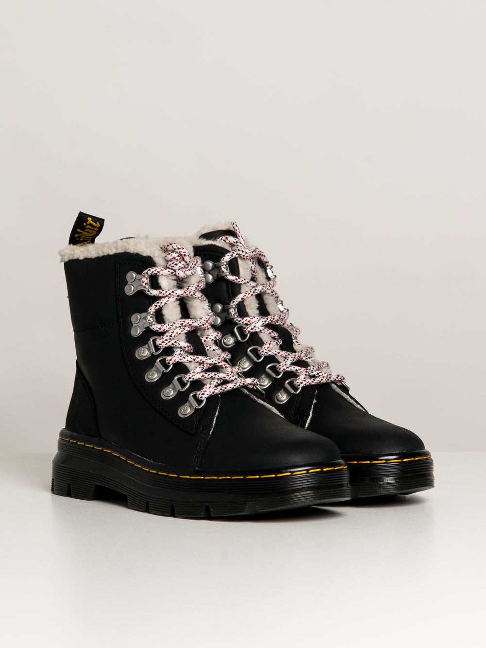 WOMENS DR MARTENS COMBS WYOMING BOOT - CLEARANCE