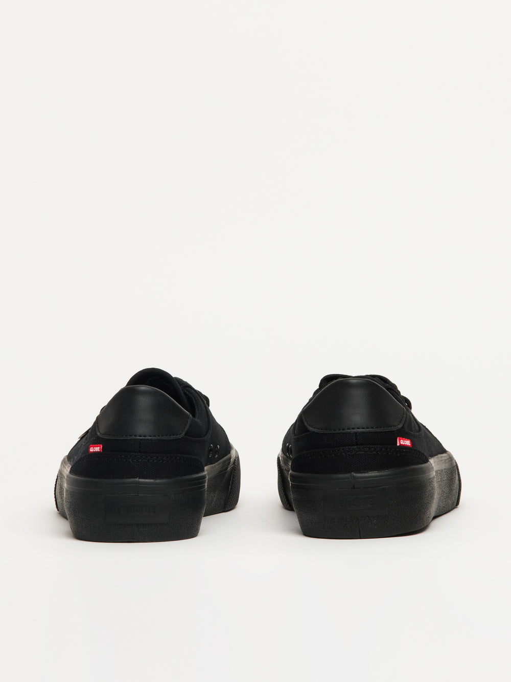 MENS GLOBE GOODSTOCK SNEAKERS - CLEARANCE
