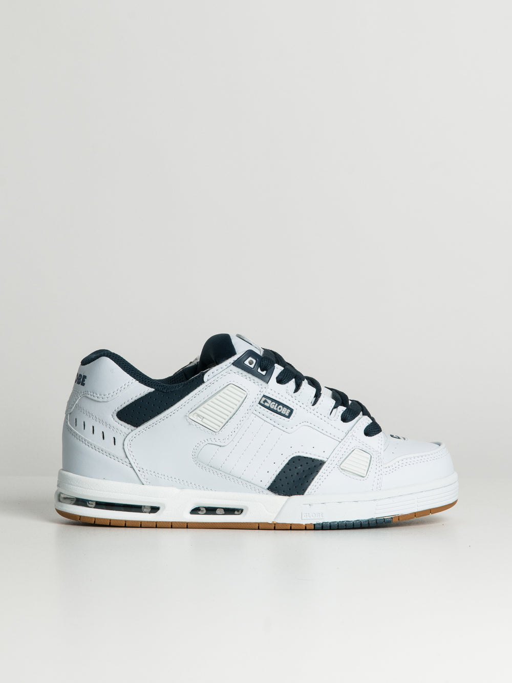 MENS GLOBE SABRE - CLEARANCE