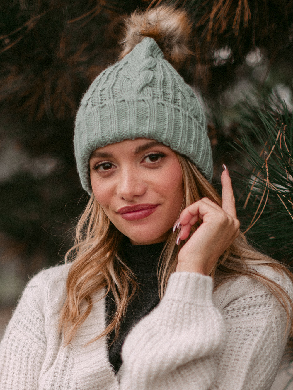 HARLOW LILY FAUX FUR POM - CLEARANCE