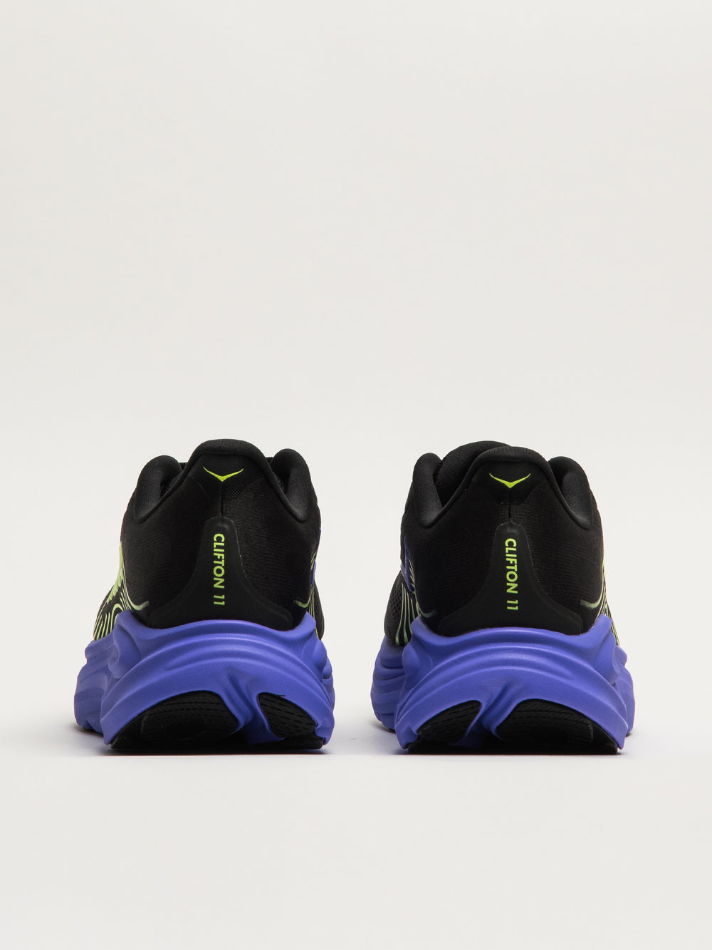 HOKA CLIFTON 11 SNEAKER - BLACK
