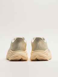 WOMENS HOKA CLIFTON 11 SNEAKER - OATMEAL