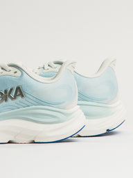 WOMENS HOKA CLIFTON 11 SNEAKER - LIGHT BLUE