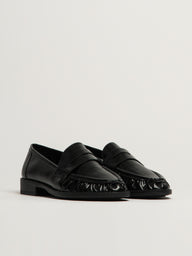 WOMENS STEVE MADDEN CREATIVE LOAFER - BLACK