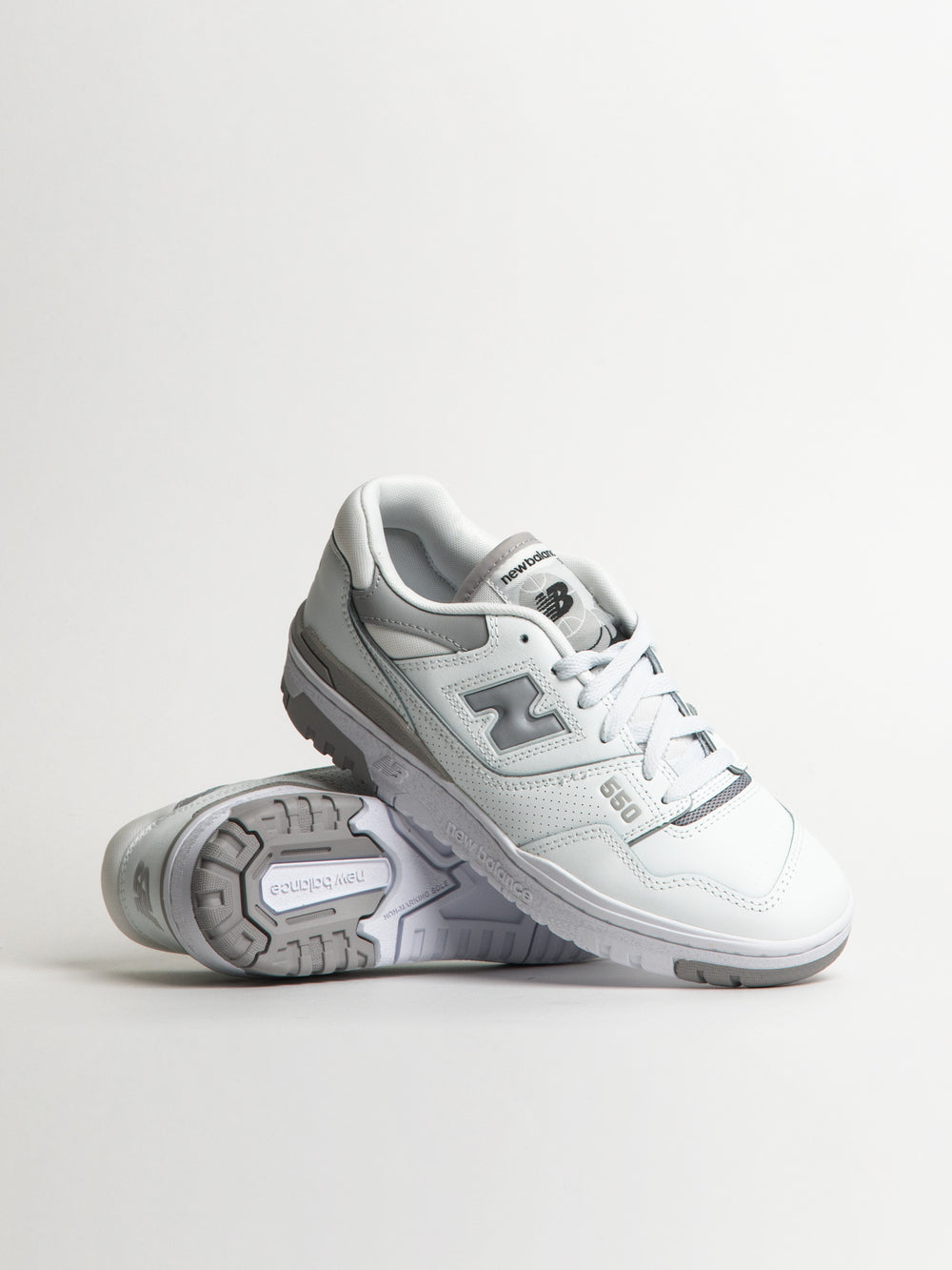 WOMENS NEW BALANCE THE 550 SNEAKER - WHITE/RAINCLOUD