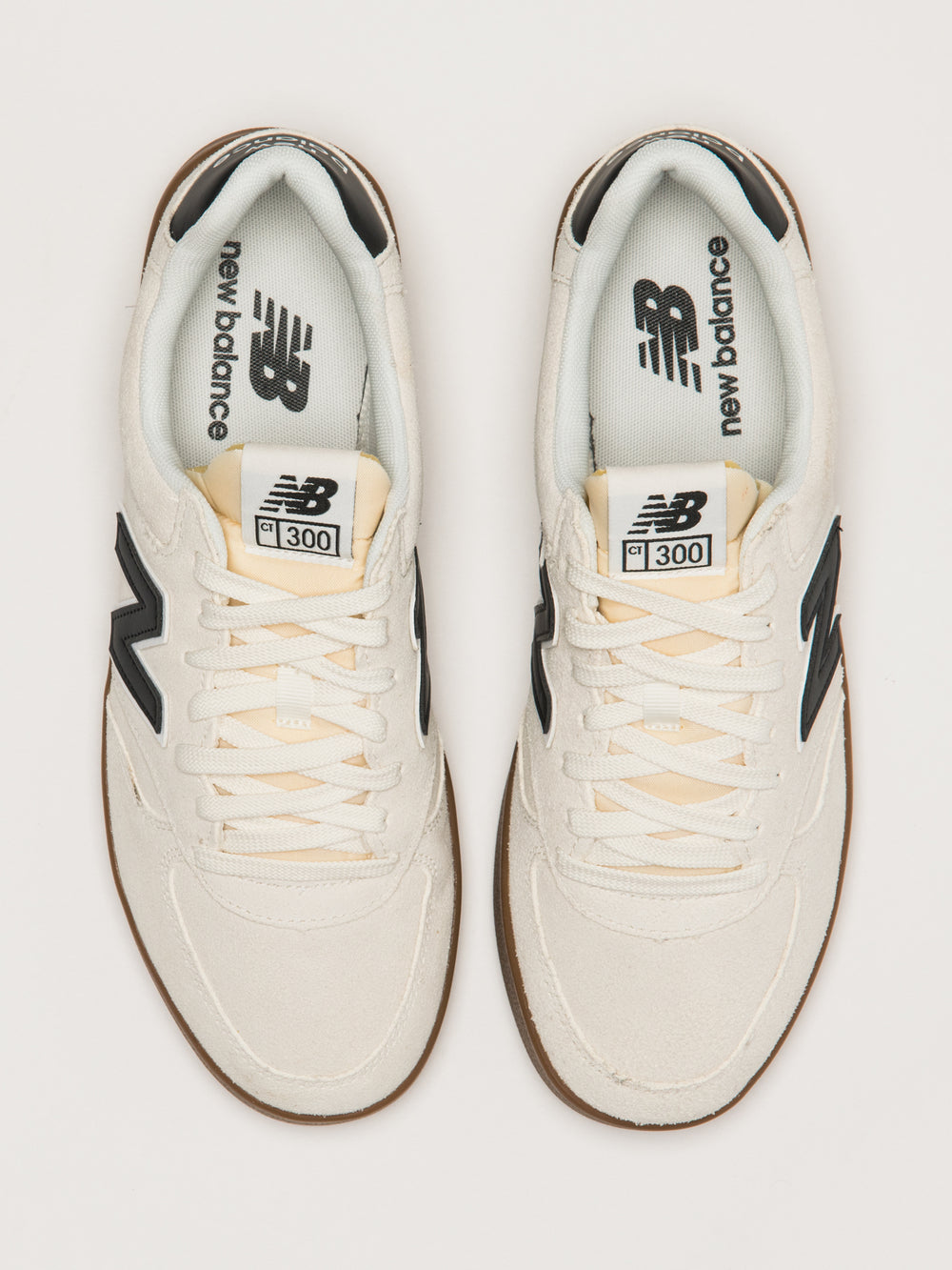NEW BALANCE THE CT300 SNEAKER - WHITE/BLACK