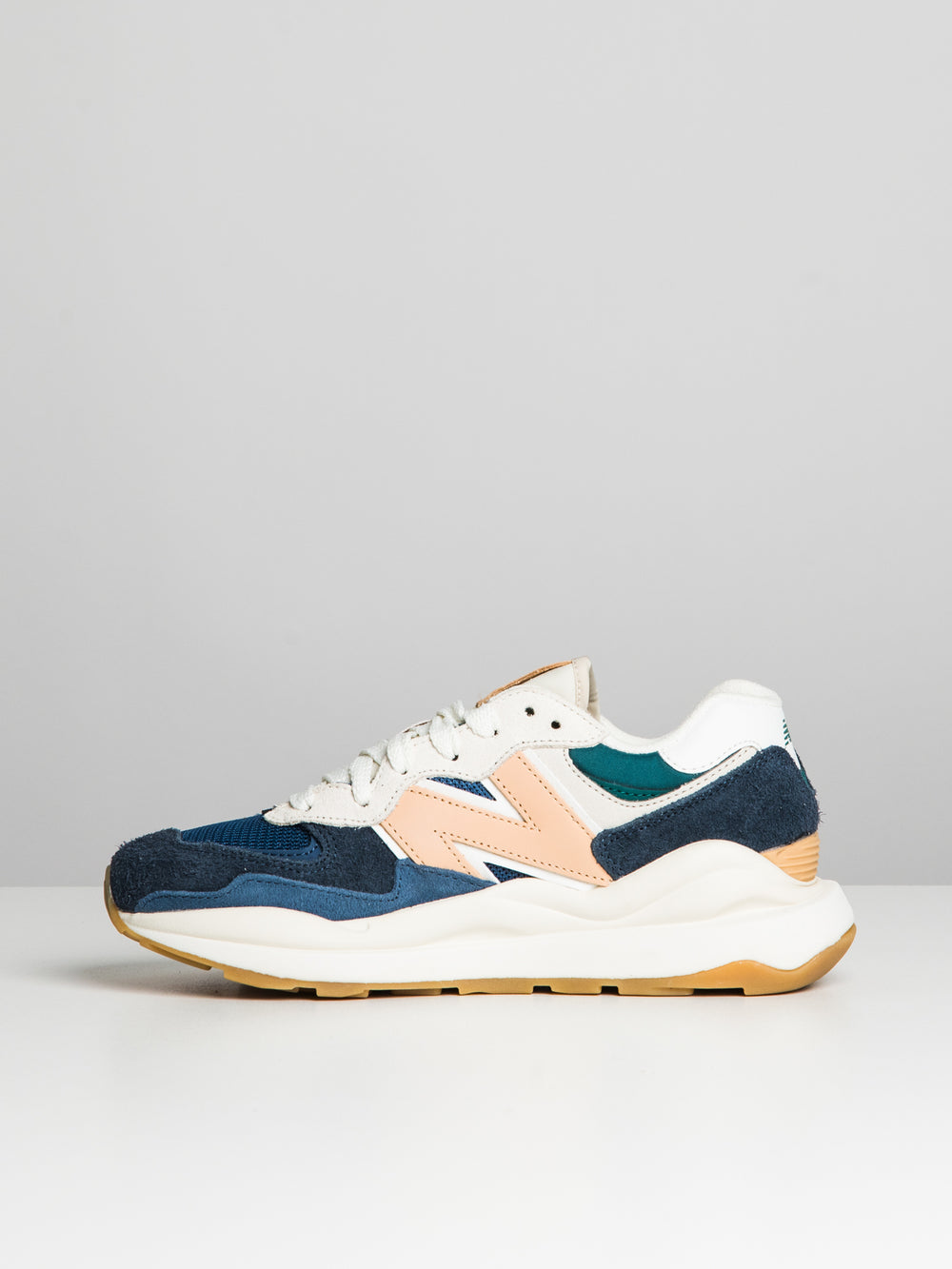 WOMENS NEW BALANCE THE 5740 - CLEARANCE