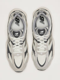 NEW BALANCE THE 603 SNEAKER - WHITE