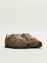 WOMENS NEW BALANCE THE 204L - MUSHROOM