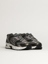WOMENS NEW BALANCE THE 530 SNEAKER - METALLIC BLACK