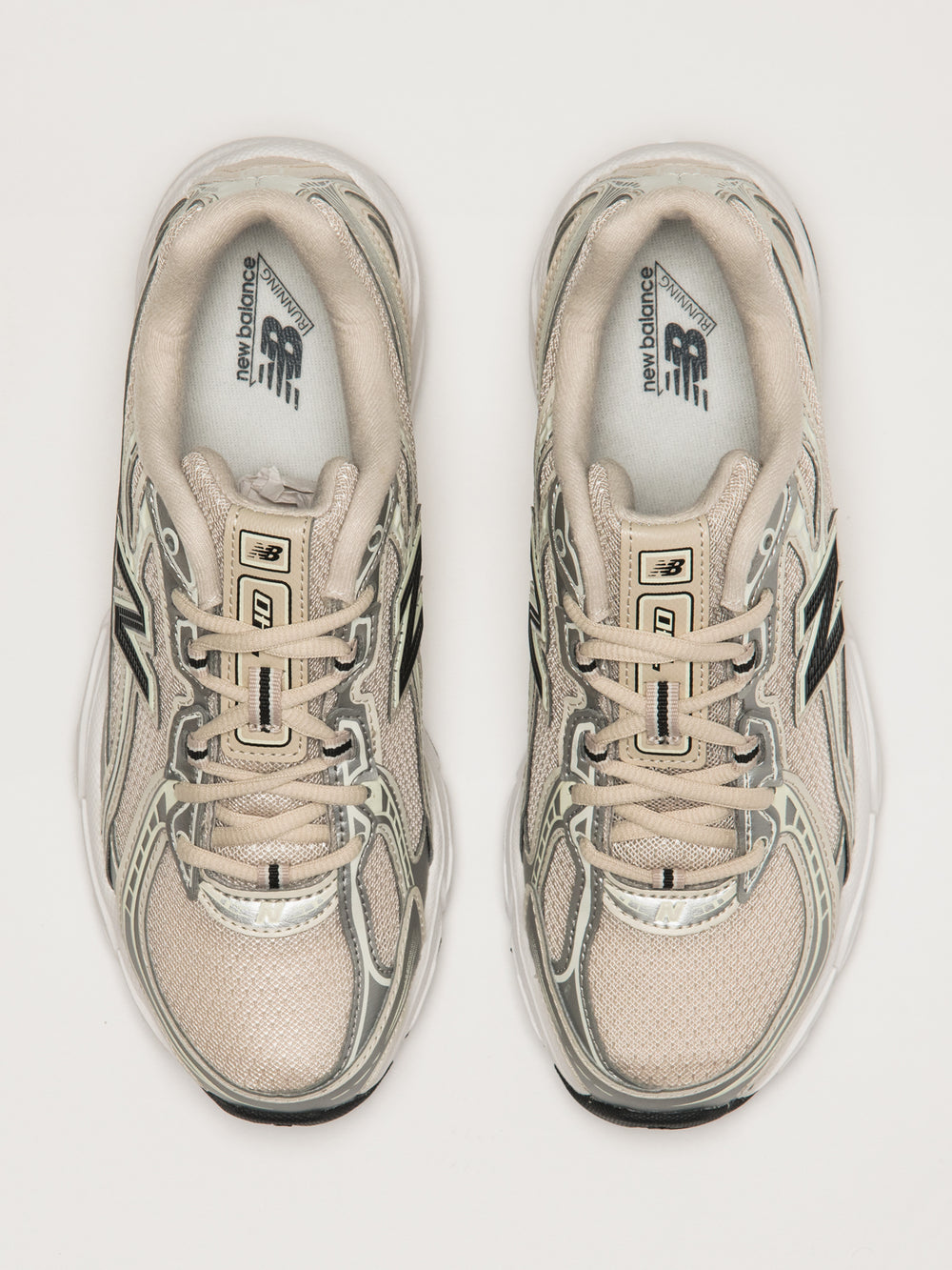 NEW BALANCE THE 740 SNEAKER - CREAM