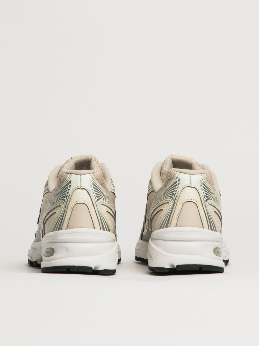 NEW BALANCE THE 740 SNEAKER - CREAM