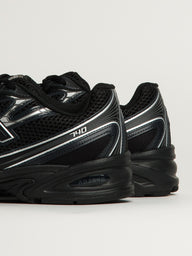 MENS NEW BALANCE THE 740 SNEAKER - BLACK