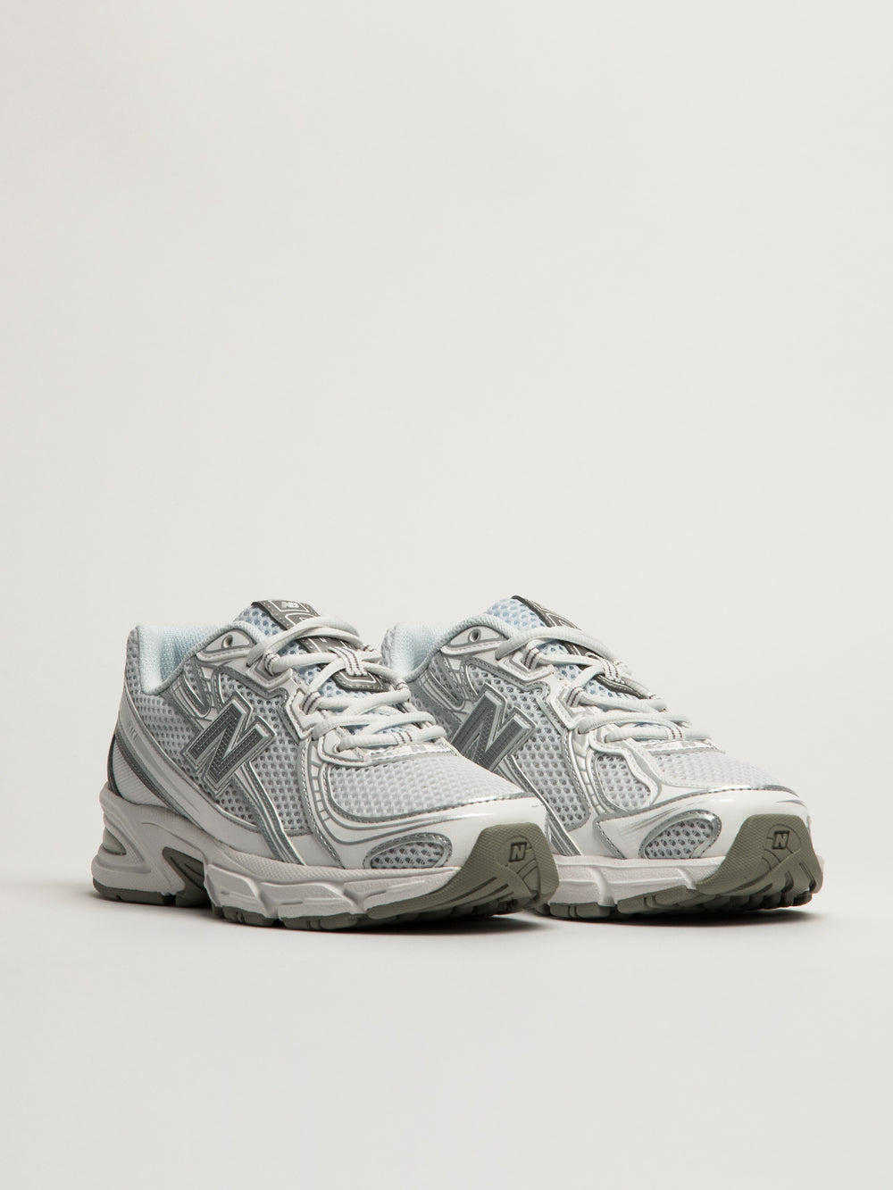 WOMENS NEW BALANCE THE 740 - WHITE METALLIC