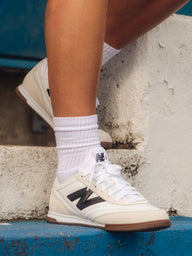 MENS NEW BALANCE THE RC42 SNEAKER - WHITE/BLACK