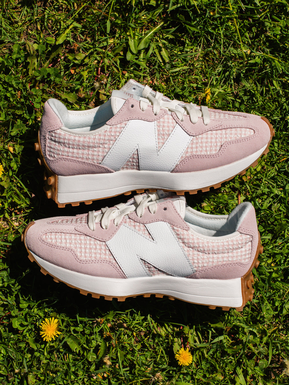 WOMENS NEW BALANCE THE 327 SNEAKER - STONE PINK